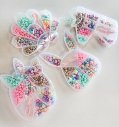 Set chico para armar pulseritas (5 modelos para elegir) - comprar online