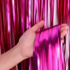 Cortina de flecos fucsia matte