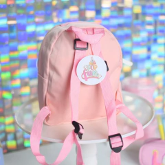 Mochila lisa 21x18x9cm (2 opciones de color) en internet