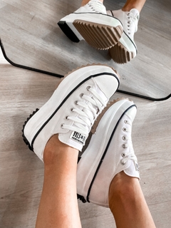 Imagen de ZAPAS STAR HIKE WHITE