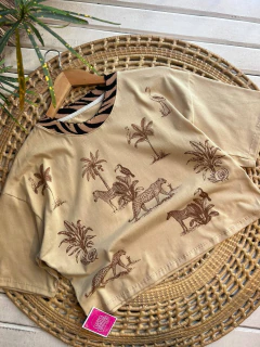 REMERA BOXY CUELLO TEJIDO- ALGODÓN (6 ESTAMPAS / TALLE ÚNICO) en internet