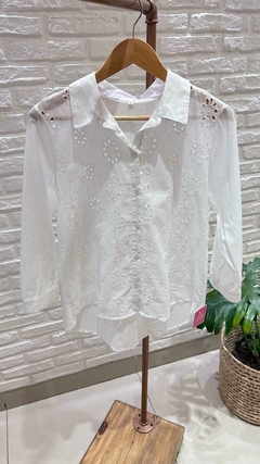 CAMISA MANGAS 3/4 AMARANTA (TALLES L AL XXL) en internet