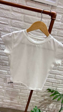 REMERA BECCA- ALGODÓN ELASTIZADO (6 COLORES / TALLE ÚNICO) - tienda online