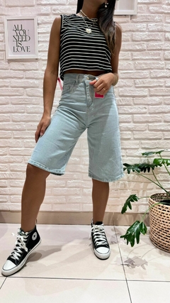 SHORT BERMUDA CELESTE- JEAN RÍGIDO (TALLES 36- 44 Y 46) - comprar online