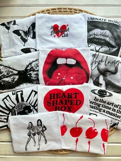 REMERAS DE ALGODON ESTAMPADAS- COLOR BLANCO (11 MODELOS / TALLE ÚNICO)
