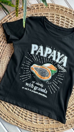 Imagen de REMERAS ESTAMPADAS PROMO!- ALGODÓN / COLOR NEGRO (25 MODELOS / TALLE ÚNICO)