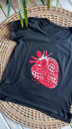 Imagen de REMERAS DE ALGODON ESTAMPADAS- COLOR NEGRO (10 MODELOS / TALLE ÚNICO)