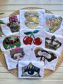 REMERAS CON LENTEJUELAS- COLOR BLANCO (10 MODELOS / TALLES 2 Y 4)