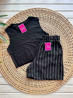 Imagen de SHORT A RAYAS- LINO (4 COLORES / TALLES 2 AL 5)
