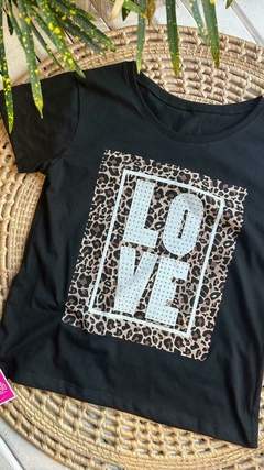 Imagen de REMERAS DE ALGODÓN CON STRASS- 2 COLORES (VARIOS / TALLE ÚNICO)