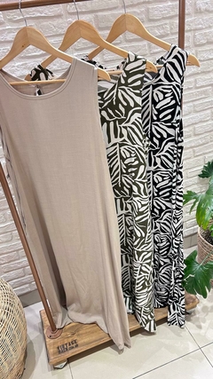 VESTIDO LARGO DE LINO CON BOLSILLOS (2 MODELOS / TALLE ÚNICO) - comprar online