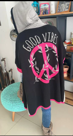 Tapado Good Vibes negro y fucsia - tienda online