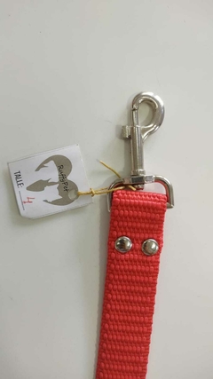 RUFFY PET - CORREA NATO LISA REFORZADA ( 1.20 X 3CM ) #RP037 - Veterinaria Etienot