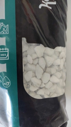 PIEDRAS ANITARIAS KON KATT BLNCAS 1.700KG en internet