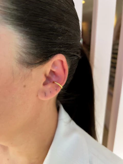 Brinco Piercing Detalhado