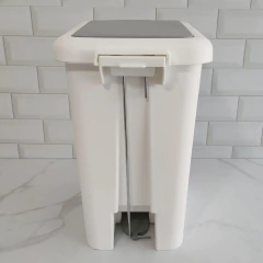 Imagem do Lixeira com Pedal Double - 20L