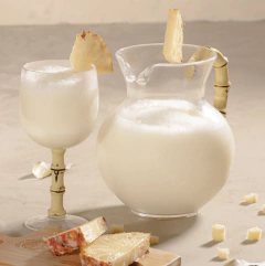 Imagem do Jarra Acrílica com Alça Bambu