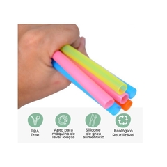 Conjunto 6 Canudos de Silicone + Escovinha de Limpeza - comprar online
