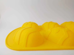 Forma de Silicone para Ovos de Chocolate - Ovo 10 x 7cm - comprar online