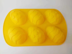 Forma de Silicone para Ovos de Chocolate - Ovo 10 x 7cm