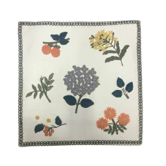 Almofada Bordada﻿ - Design Gallery Santos 