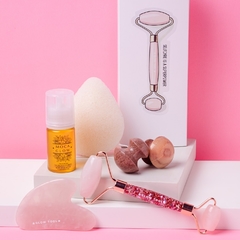 PINK SQUAD SET (Guasha + honguitos blancos + glitter roller+ aceite + esponja) - comprar online