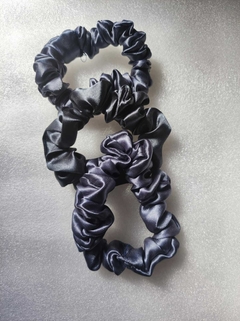 Imagen de KOREAN SLIM SCRUNCHIES DE SATEN