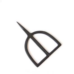 Tesoura Mística - Bordado Studio