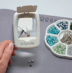 Lupa Portátil com LED Beadsmith para bordado - comprar online