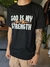 remera god is my - regular - ( negra )