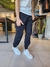 jogger cargo calcuta - gabardina importada - cintura elastica con boton ( negro ) - puntoaparte