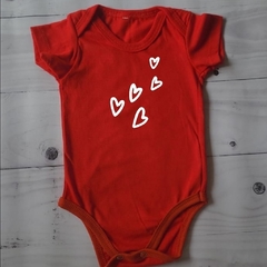 Body rojo corazones