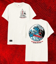 Remera Rituals Surfing the Wave White