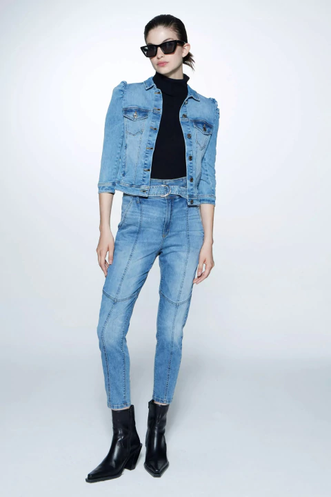 JEAN LUANA MARKOVA (JN119)