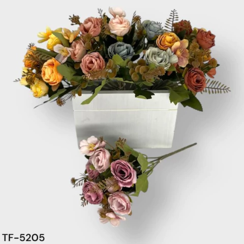 RAMO CAMELIAS Y COMPL