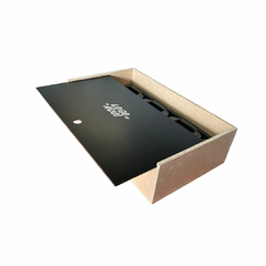 Imagen de Caja de MDF con 6 copas con logo