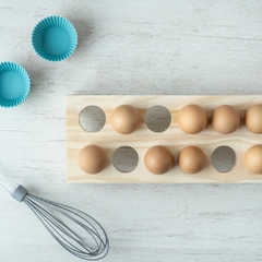Huevera en Madera para 12 huevos en internet
