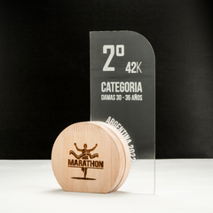 1ä, 2ä y 3ä Puesto de eucalipto y otros materiales con logo - Komuk Argentina