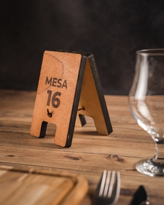 Atril con Pizarra para mesa con logo en internet