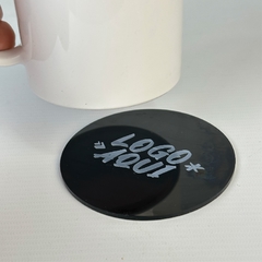 Posavaso de Acrilico Negro (Opc. Logo, frase o nombre) - comprar online