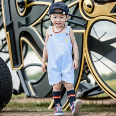 Imagem do Jardineira Infantil Jeans Saruel com Botões em Madeira Fashionista - 9006