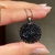COLAR MODELO PONTEIRA ESTILO MANDALA CRAVEJADO COM CRISTAIS COR PRETO