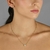 Conjunto de colar e brinco com design de coração delicado cravejado com zirconias, banhado a ouro 18k, dourado - comprar online