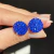 Brinco redondo de tamanho pequeno, modelo Ponteira/pizza, cor Azul Safira, cravejado manualmente com cristais - comprar online