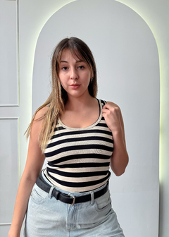 MUSCULOSA RAYADA (011285) en internet