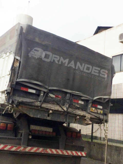 LONA TELA PROTEÇÃO DE CAMINHÃO CAÇAMBA APARA - MEDIDA 10X3 - comprar online