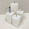 Kit 4 peças Branco perolado com acabamento cromado