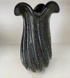 Vaso Torcido de Murano com pó de ouro 24k Preto