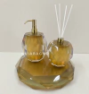 Kit de banheiro 2 peças + bandeja 33cm em resina lapidada cristal dourado com dourado