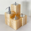 kit de banheiro 4 peças em resina honey com cromado